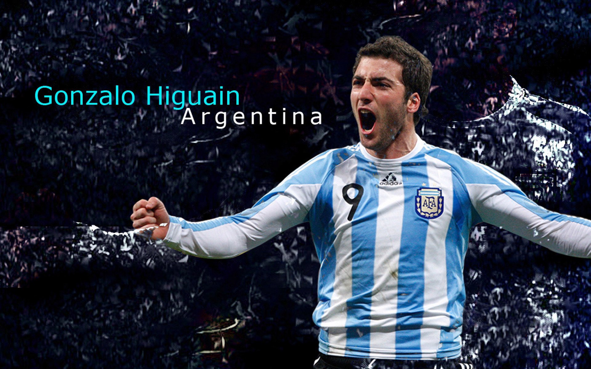 国米4连胜，继续稳居欧冠小组第一，紧追两大豪门，国米连胜纪录