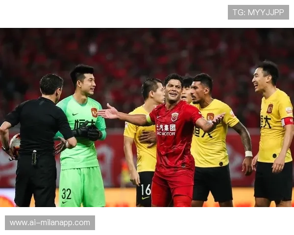 中超联赛战火重燃，豪门纷纷调整阵容，中超联赛名单